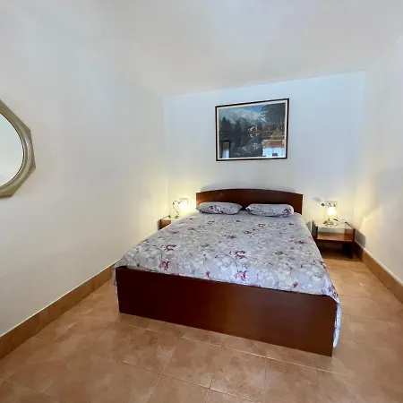 Holiday home Sofia - Dma333 By Interhome Vercana